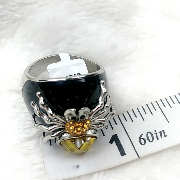 Women's Gothic Witchy Spider Ring Hypoallergenic Stainless Steel - Picture 11 of 13